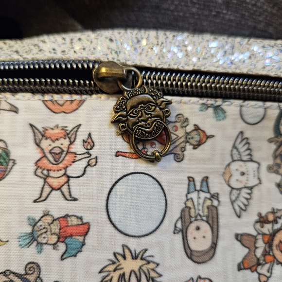 One Among the Crafts Handmade "The Labyrinth" Bag - Picture 3 of 5